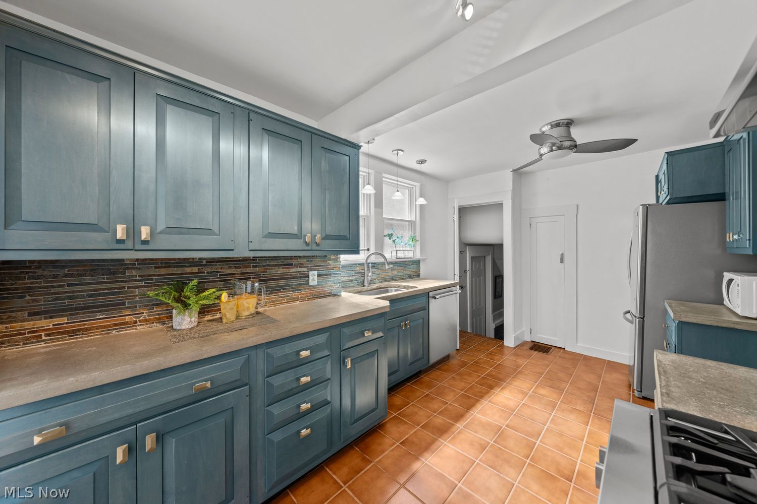 160 Aurora Street Hudson OH 44236