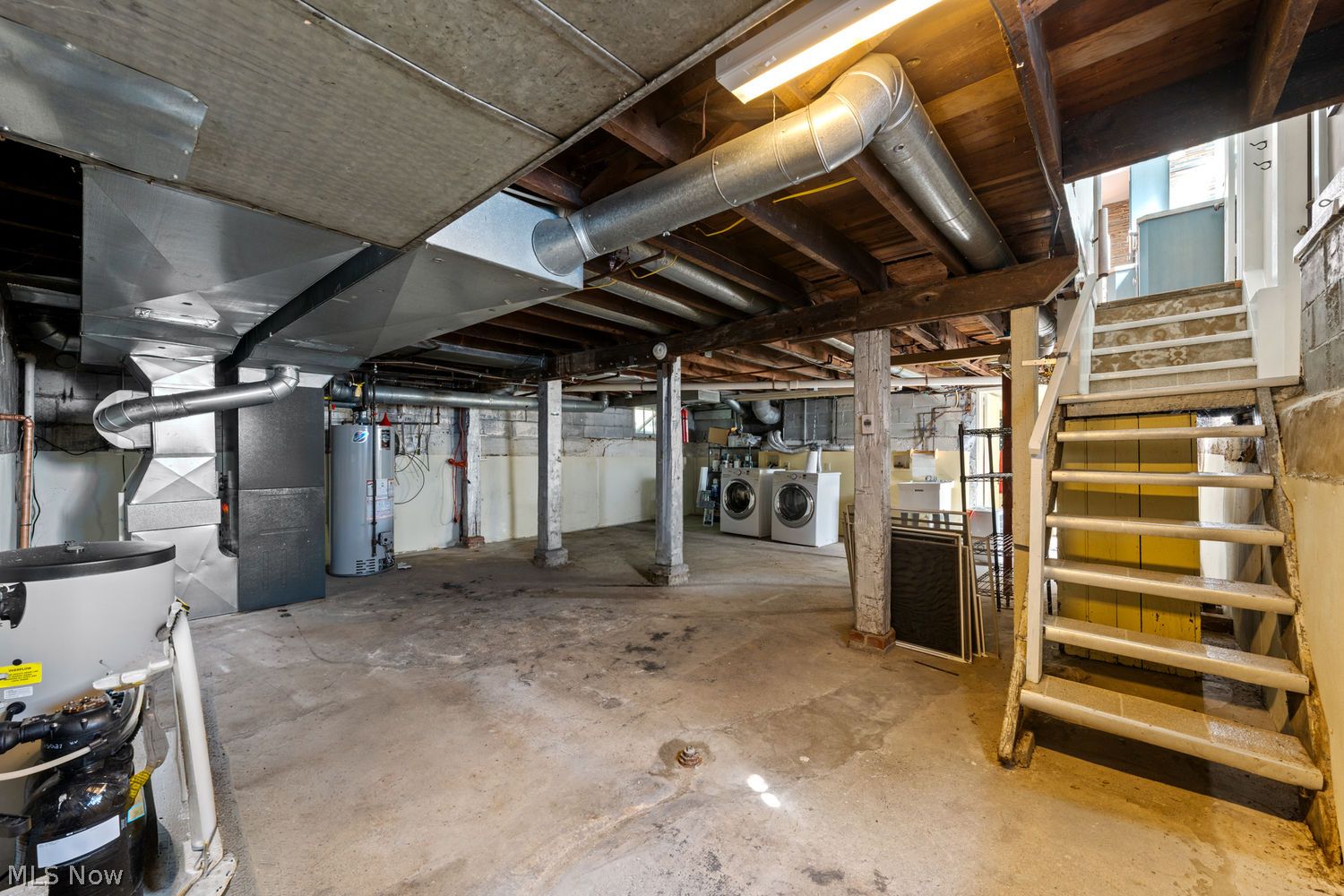 160 Aurora Street Hudson OH 44236