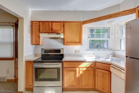 1409 Beardsley Street Akron OH 44301