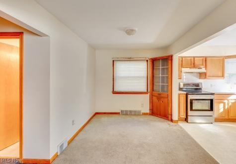 1409 Beardsley Street Akron OH 44301