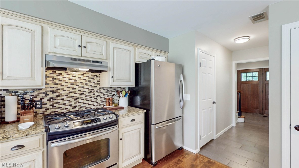 7955 Deerbrook Drive Novelty OH 44072