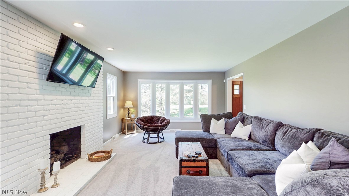 7955 Deerbrook Drive Novelty OH 44072