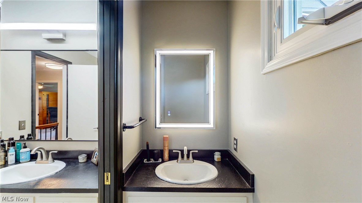 7955 Deerbrook Drive Novelty OH 44072