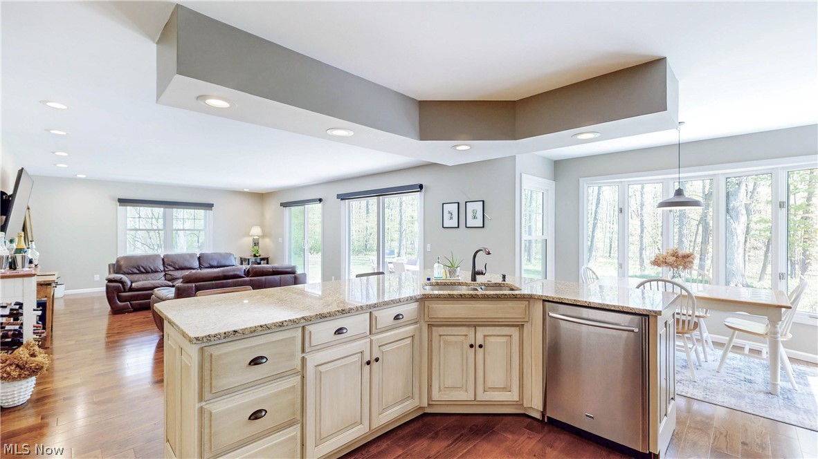 7955 Deerbrook Drive Novelty OH 44072