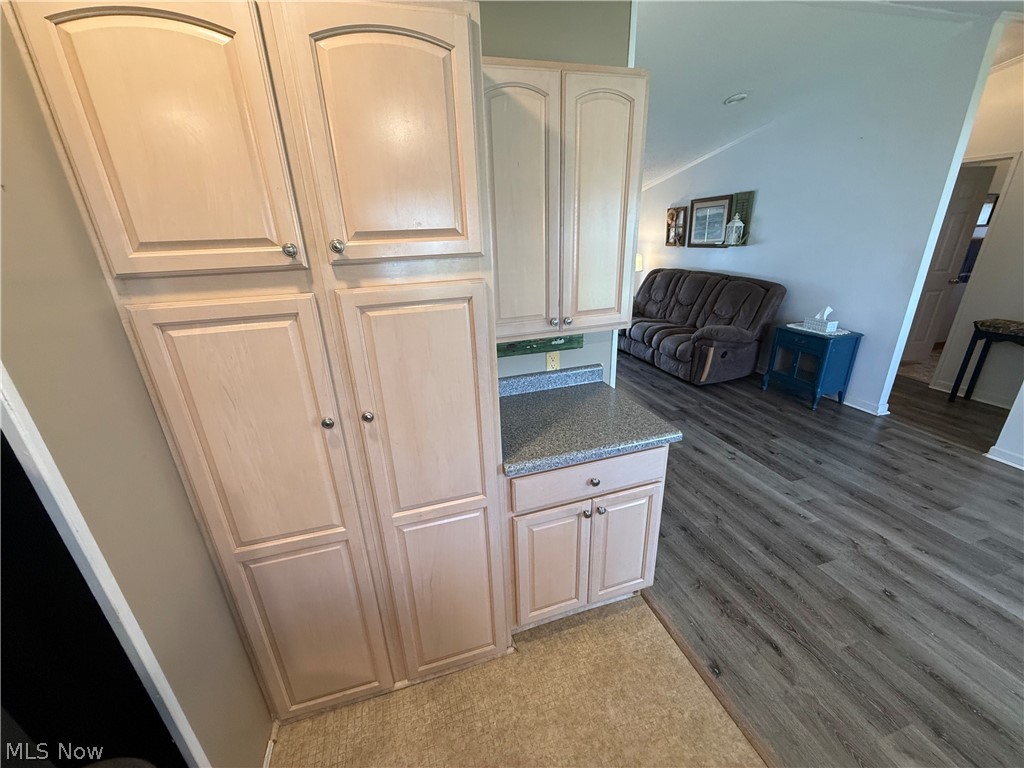 812 Logan Avenue Toronto OH 43964