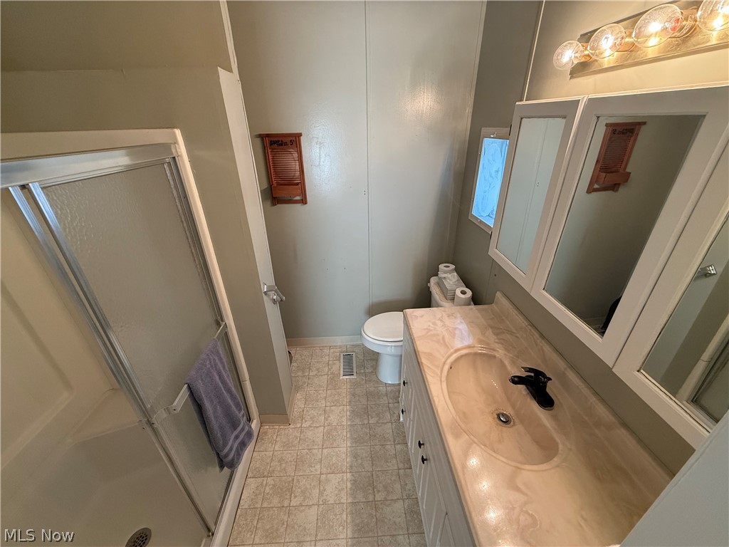 812 Logan Avenue Toronto OH 43964