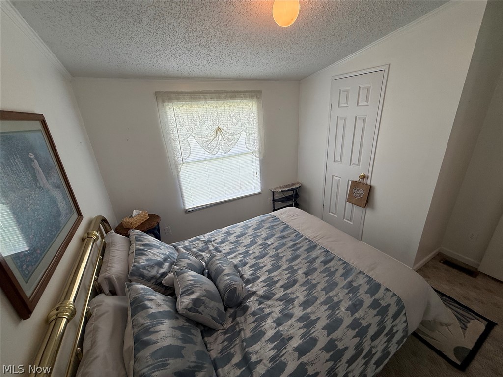 812 Logan Avenue Toronto OH 43964