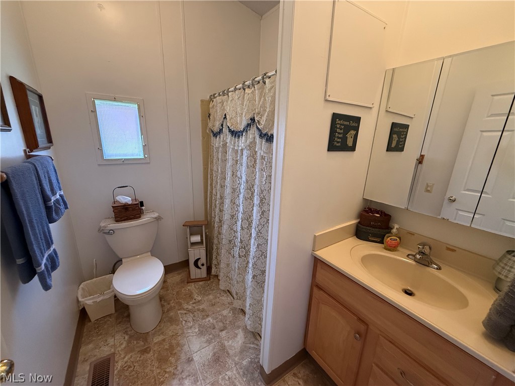 812 Logan Avenue Toronto OH 43964