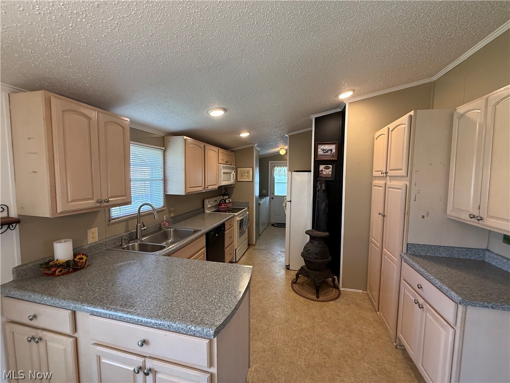 812 Logan Avenue Toronto OH 43964