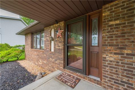 7818 Pompano Court Parma OH 44134