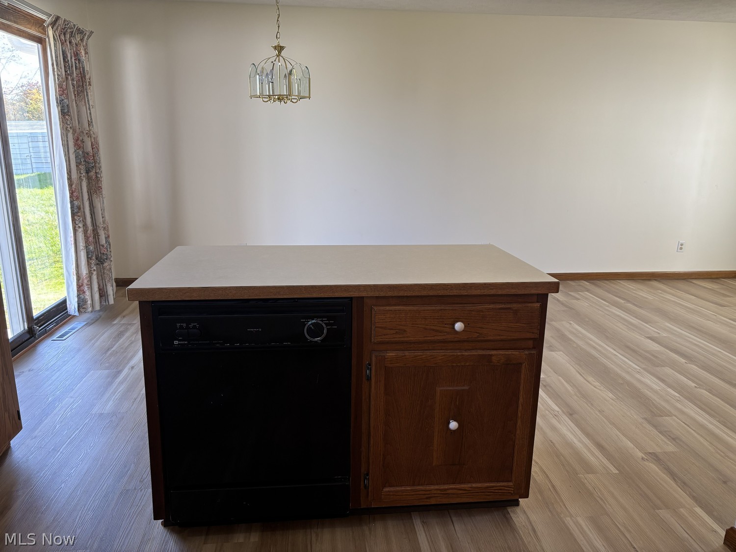 1023 NW Logan Street NW New Philadelphia OH 44663