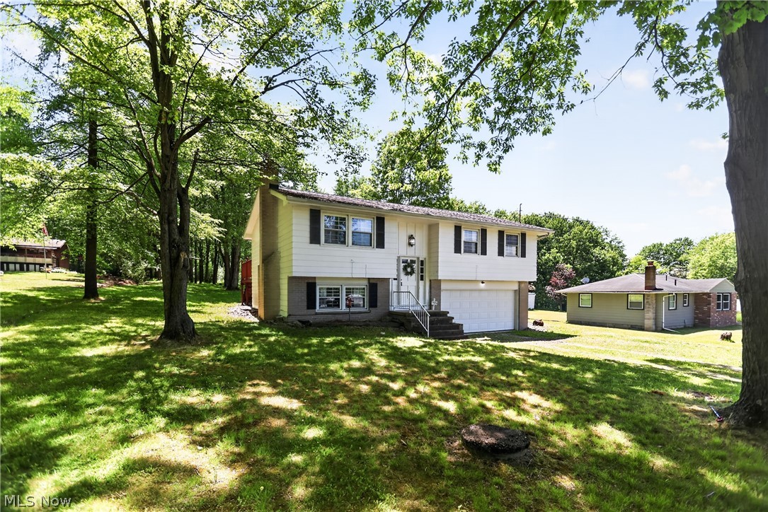 7926 Price Schaffer Road Hubbard OH 44425