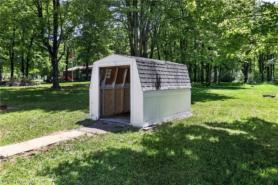 7926 Price Schaffer Road Hubbard OH 44425