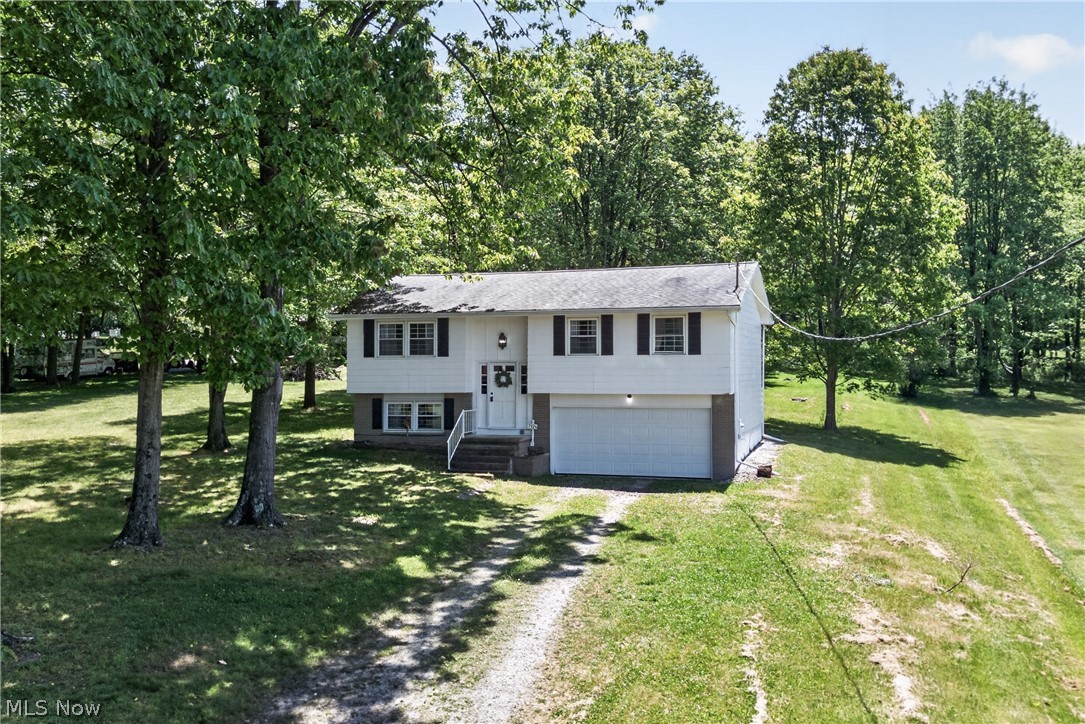 7926 Price Schaffer Road Hubbard OH 44425