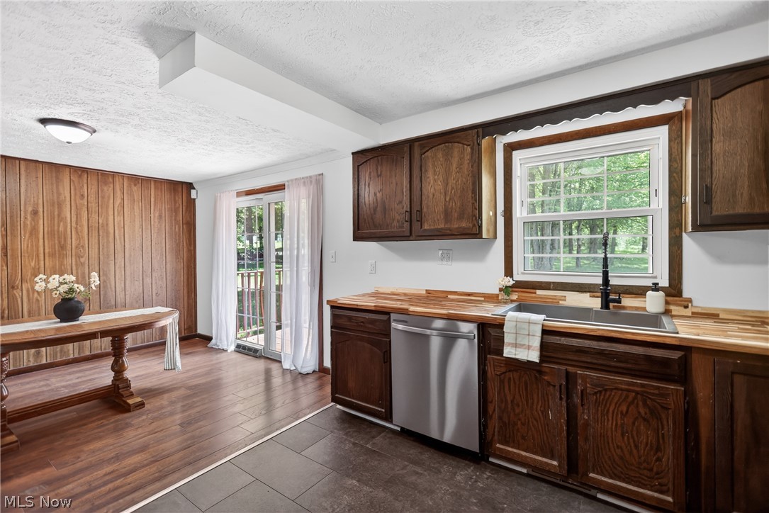 7926 Price Schaffer Road Hubbard OH 44425