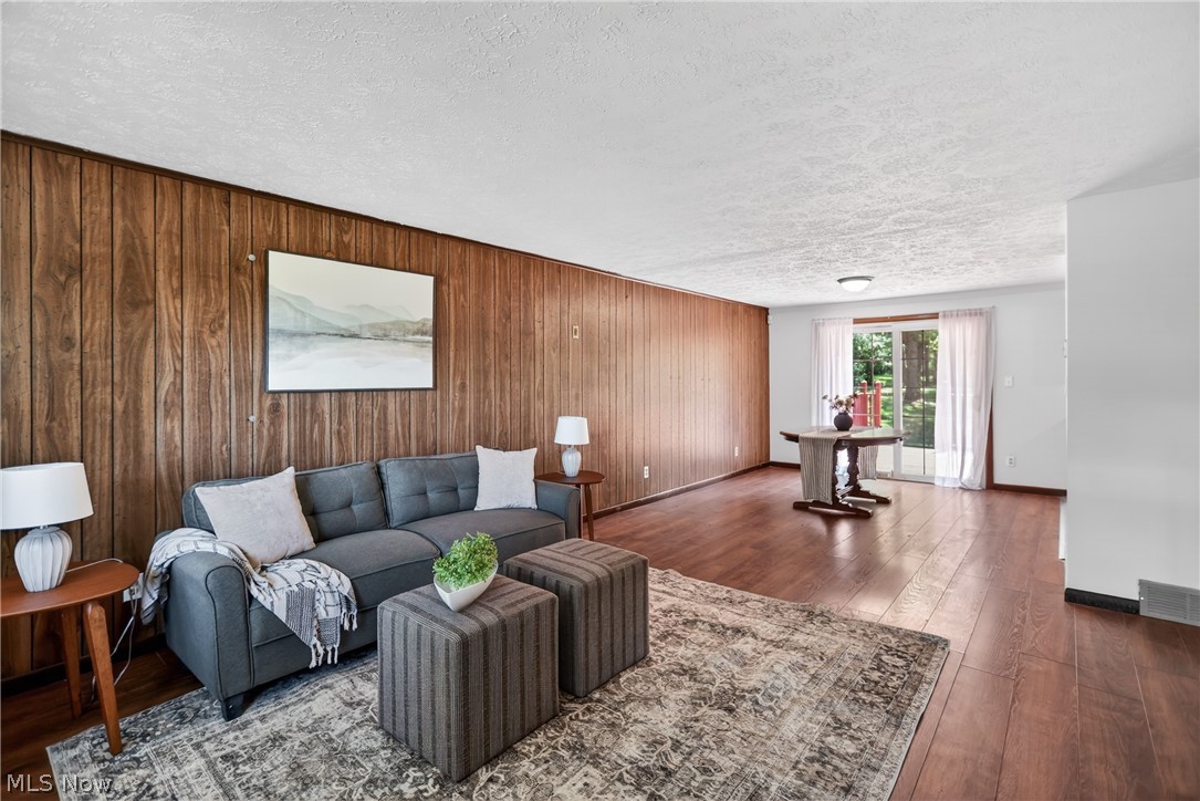 7926 Price Schaffer Road Hubbard OH 44425