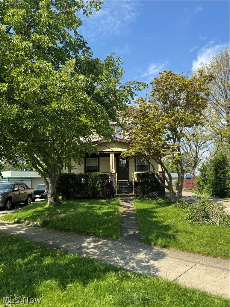 4662 Pearl Road Cleveland OH 44109