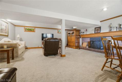 1600 Deerford Avenue SW Massillon OH 44647