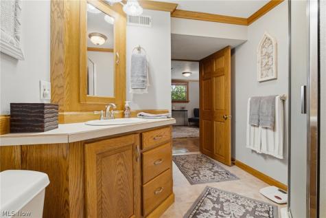1600 Deerford Avenue SW Massillon OH 44647