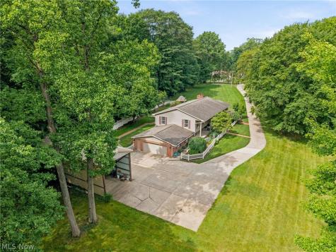 1600 Deerford Avenue SW Massillon OH 44647