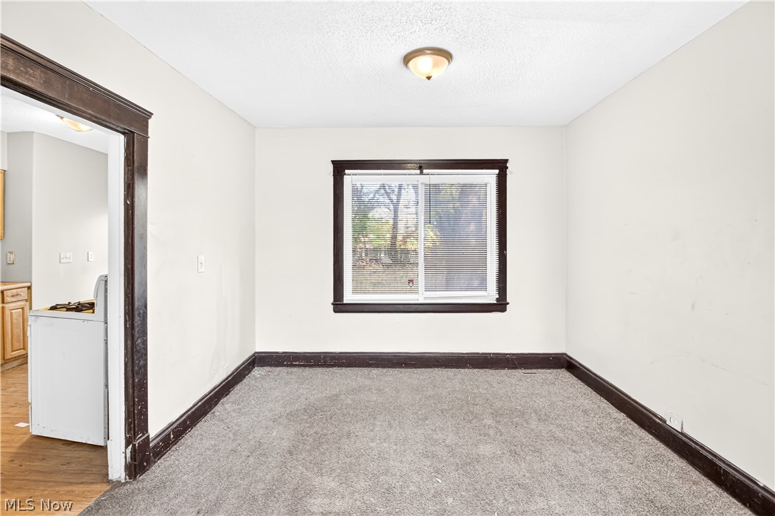 14809 Darwin Avenue Cleveland OH 44110