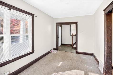 14809 Darwin Avenue Cleveland OH 44110