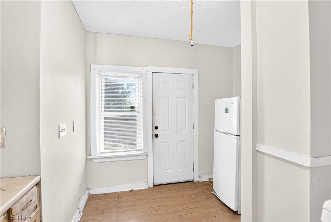 14809 Darwin Avenue Cleveland OH 44110