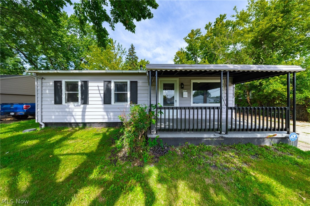 2123 G Street Lorain OH 44052