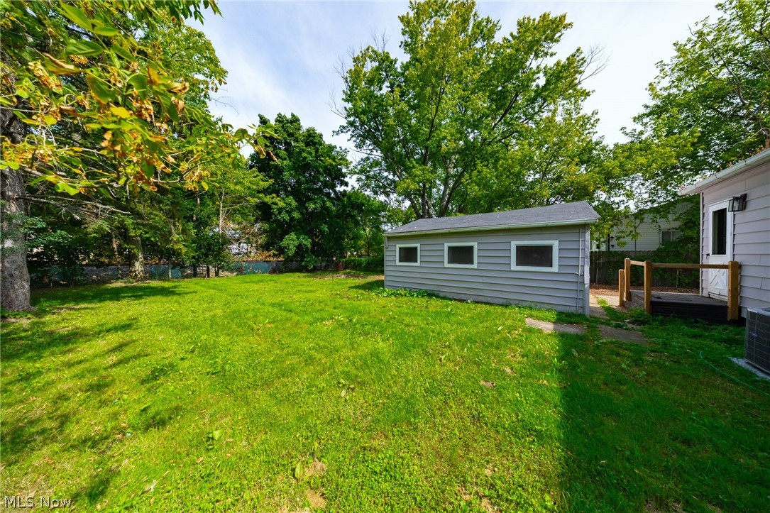 2123 G Street Lorain OH 44052