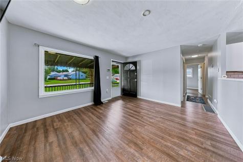 2123 G Street Lorain OH 44052