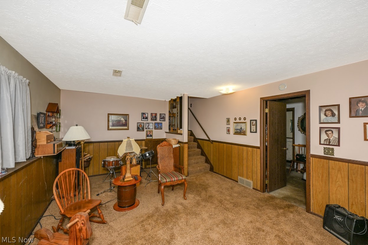 991 Lloyd Avenue Aurora OH 44202