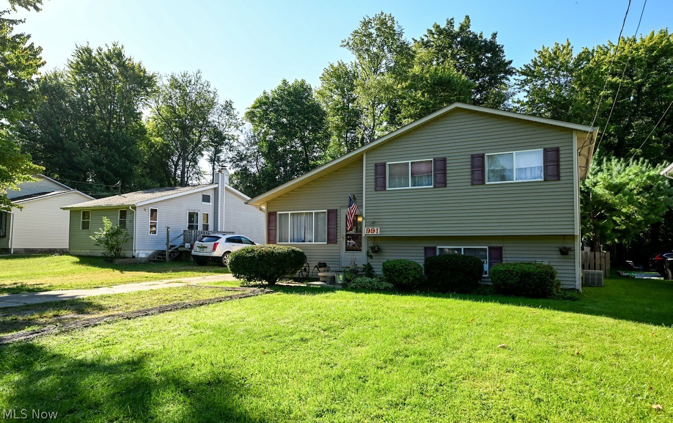 991 Lloyd Avenue Aurora OH 44202