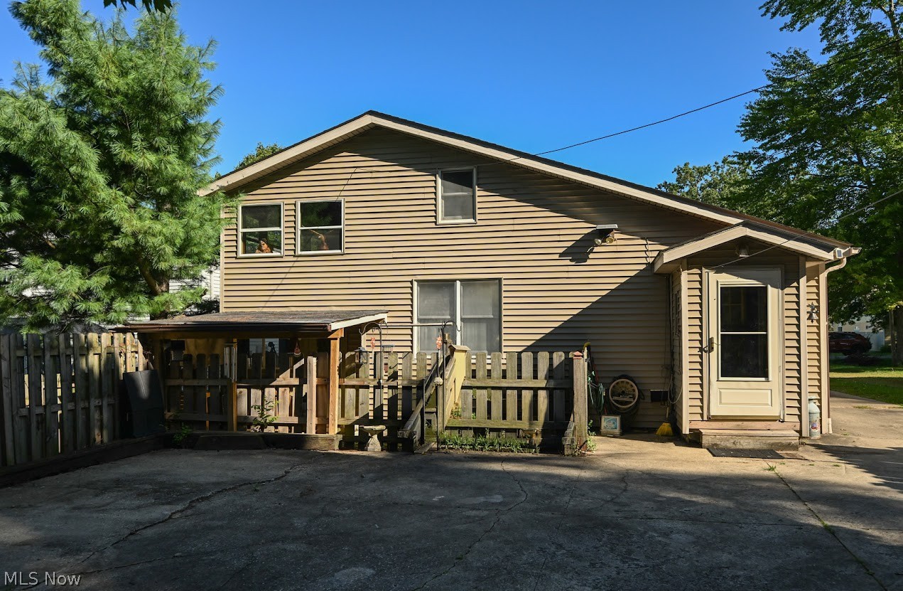 991 Lloyd Avenue Aurora OH 44202