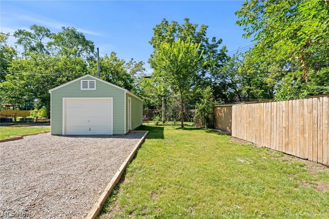 6209 Pear Avenue Cleveland OH 44102