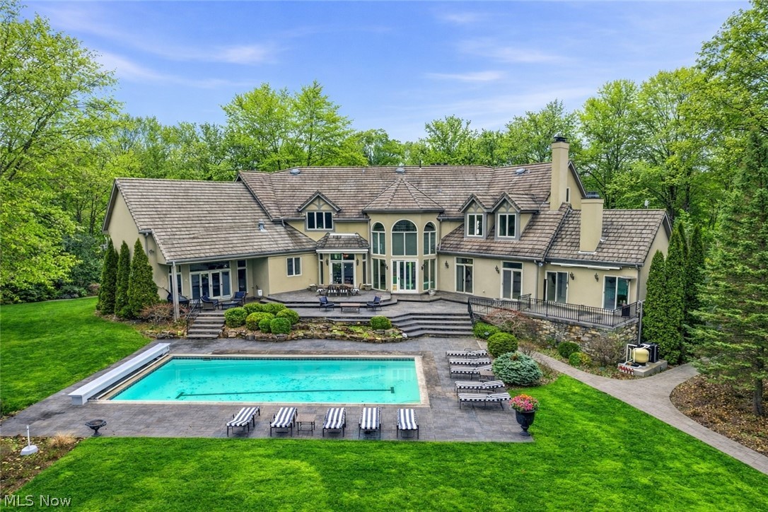 60 South Lane Moreland Hills OH 44022