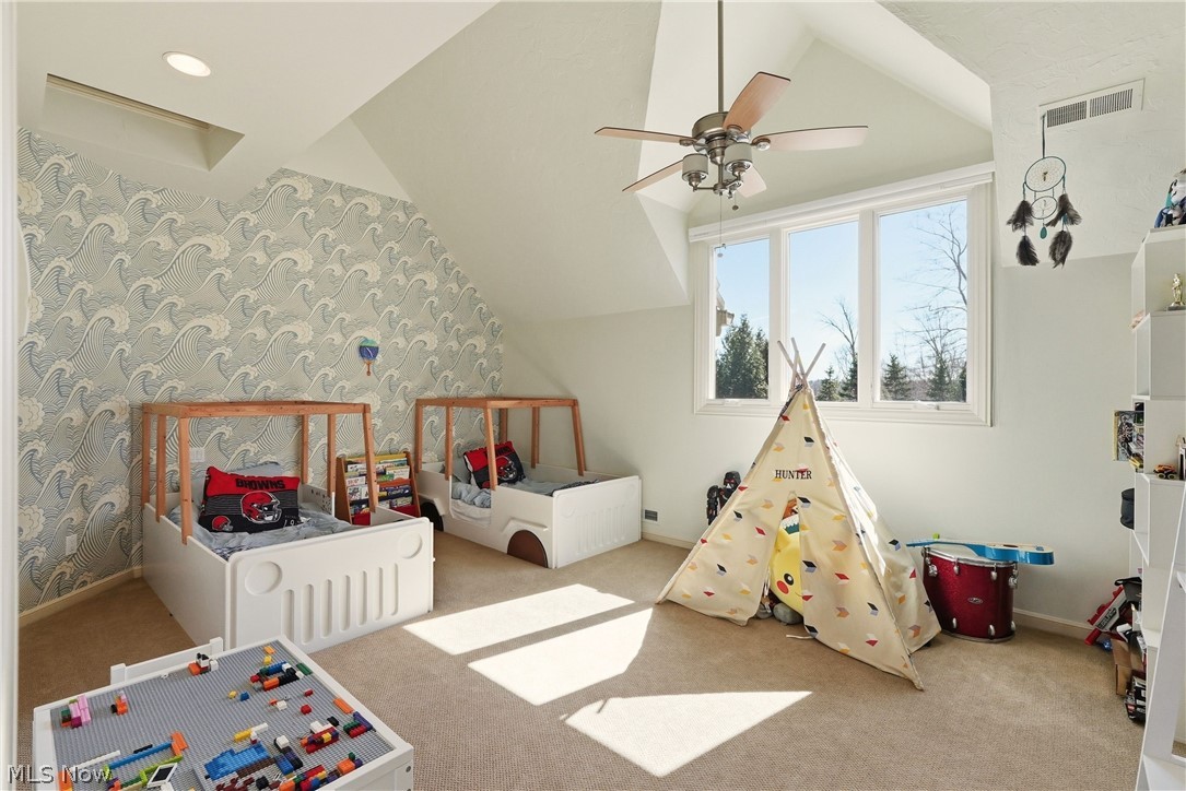 60 South Lane Moreland Hills OH 44022