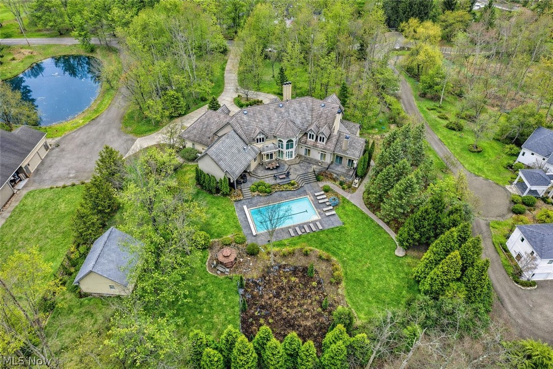 60 South Lane Moreland Hills OH 44022