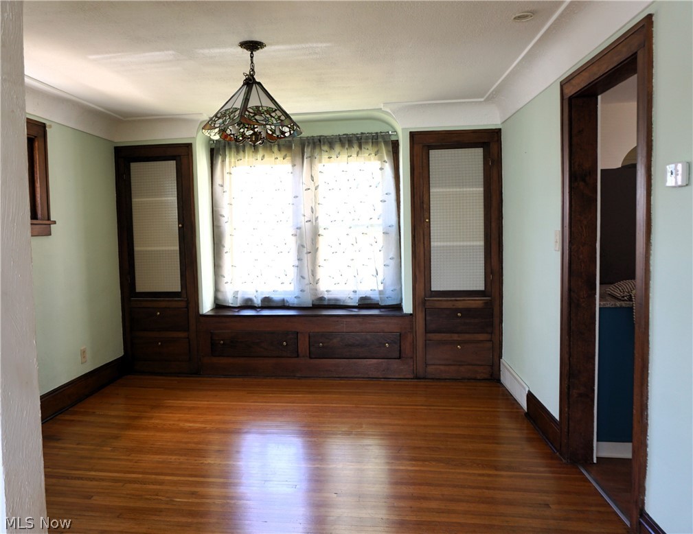 19715 Cherokee Avenue Cleveland OH 44119