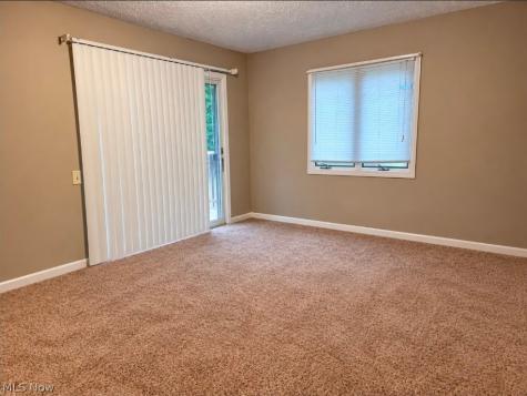 2261 E Turkeyfoot Lake Road Akron OH 44312