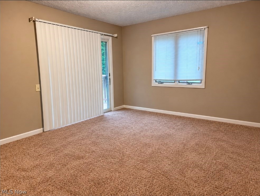 2261 E Turkeyfoot Lake Road Akron OH 44312