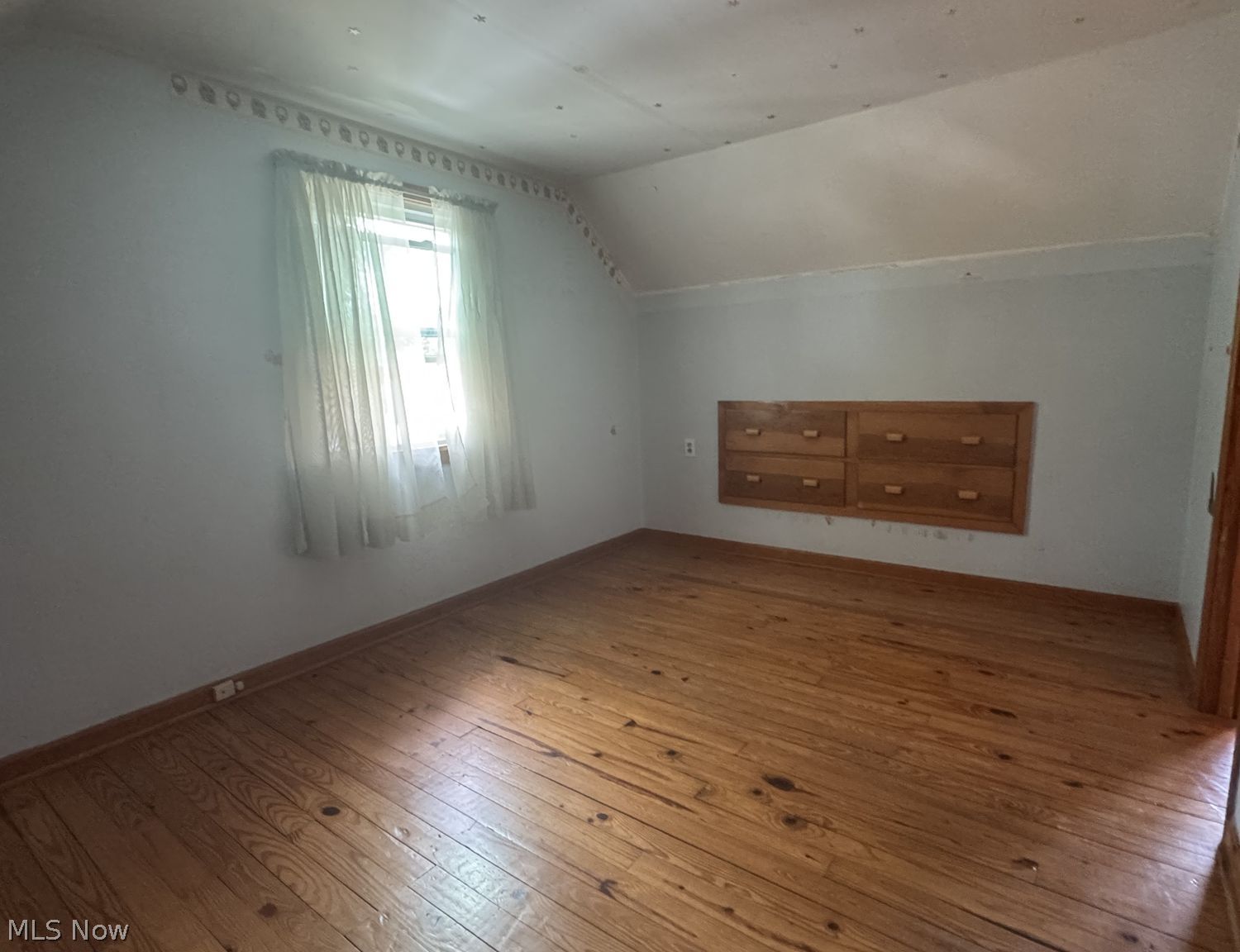 46 Natalie Road Bedford OH 44146