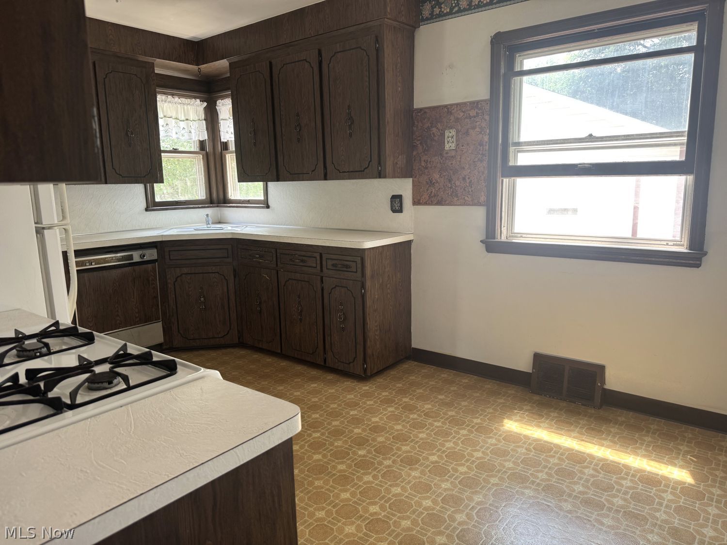 46 Natalie Road Bedford OH 44146
