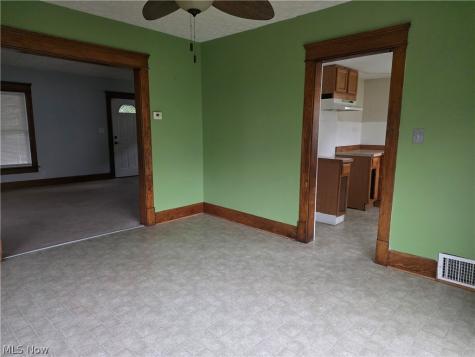 419 Myrtle Street Ravenna OH 44266