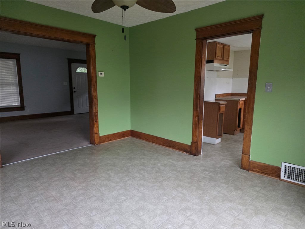 419 Myrtle Street Ravenna OH 44266
