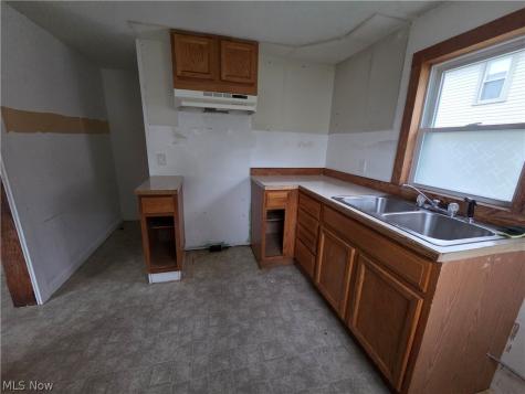 419 Myrtle Street Ravenna OH 44266