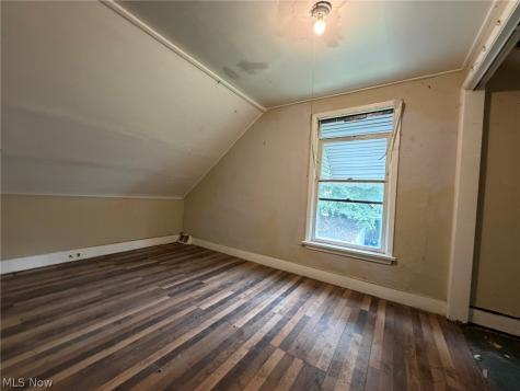 7107 Lawn Avenue Cleveland OH 44102