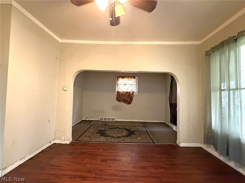 7107 Lawn Avenue Cleveland OH 44102