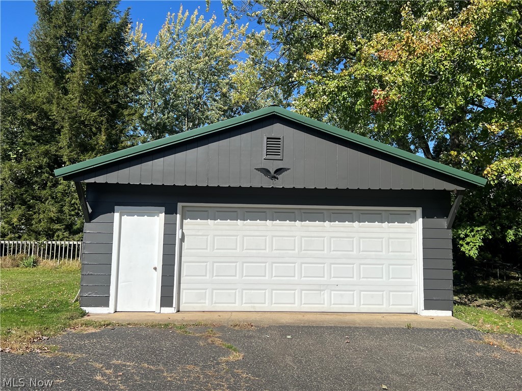 554 E Taggart Street East Palestine OH 44413