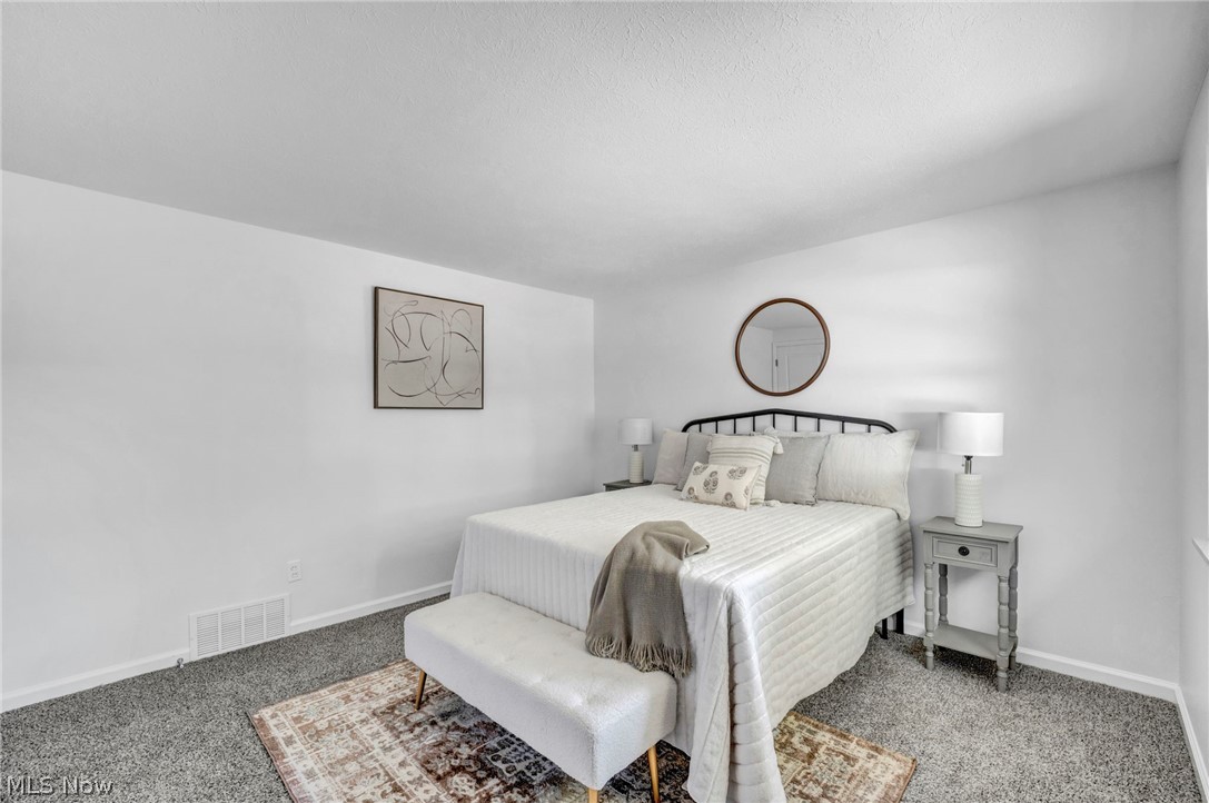 307 Saint Lawrence Boulevard Eastlake OH 44095
