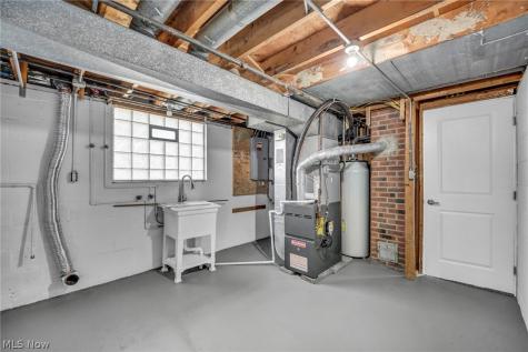 307 Saint Lawrence Boulevard Eastlake OH 44095